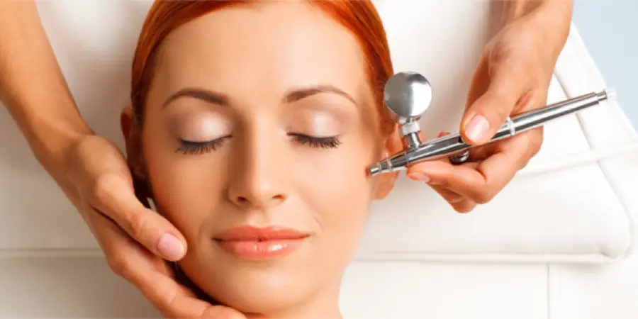 Ossigeno terapia al viso: cosa è, come funziona e benefici