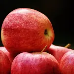 Benefici di mangiare una mela al giorno